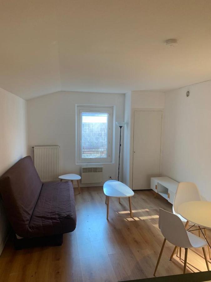 Domene Studio Terrasse Parking Apartment Bagian luar foto