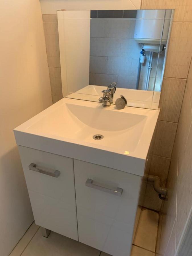 Domene Studio Terrasse Parking Apartment Bagian luar foto